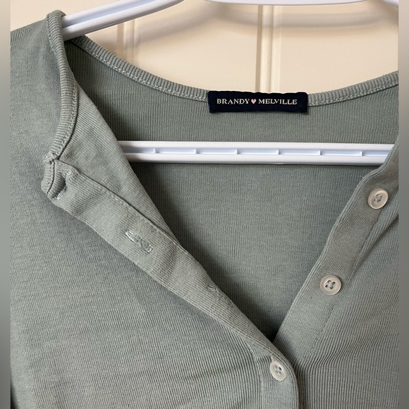 cropped button up long sleeve - Picture 3 of 4